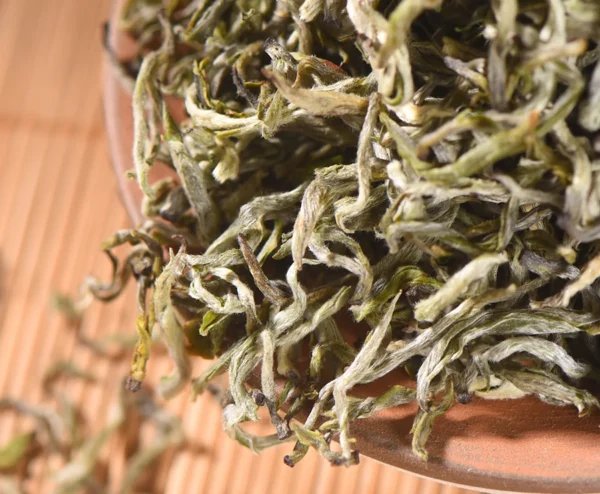 green-tea-yu-luo